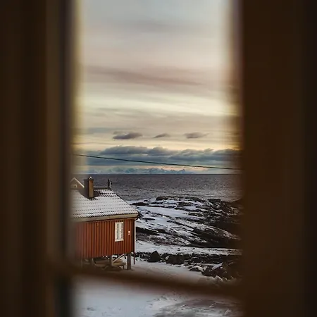 Fiskevaeret Nesland Πανσιόν Kvalvik (Nordland)
