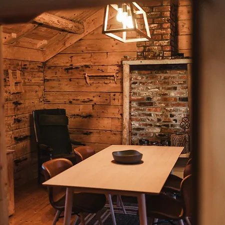 Fiskevaeret Nesland ゲストハウス *