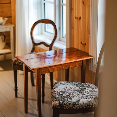 Fiskevaeret Nesland ゲストハウス